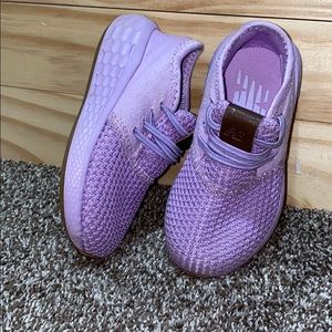 Toddler New Balance Tennis Shoes 6.5T